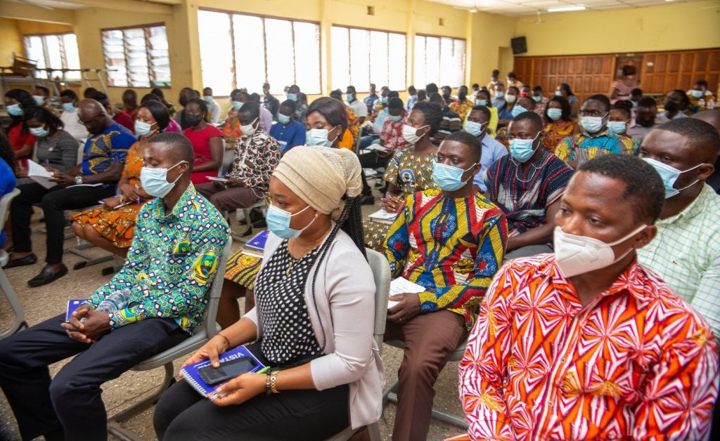 HUMAN RESOURCES DIVISION HOLDS ORIENTATION PROGRAMME FOR NEWLY APPOINTED SENIOR STAFF 1 uenr 1 1