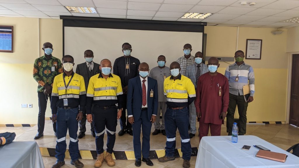 VICE-CHANCELLOR TOGETHER WITH SOME TOP MANAGEMENT OF UENR VISITS NEWMONT AHAFO 12 VICE-CHANCELLOR TOGETHER WITH TOP MANAGEMENT OF UENR VISITS NEWMONT AHAFO